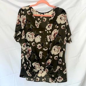 Floral West Kei top